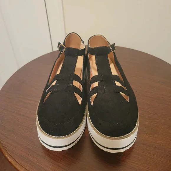 $20 Shoe Sale - Picture 5 of 5